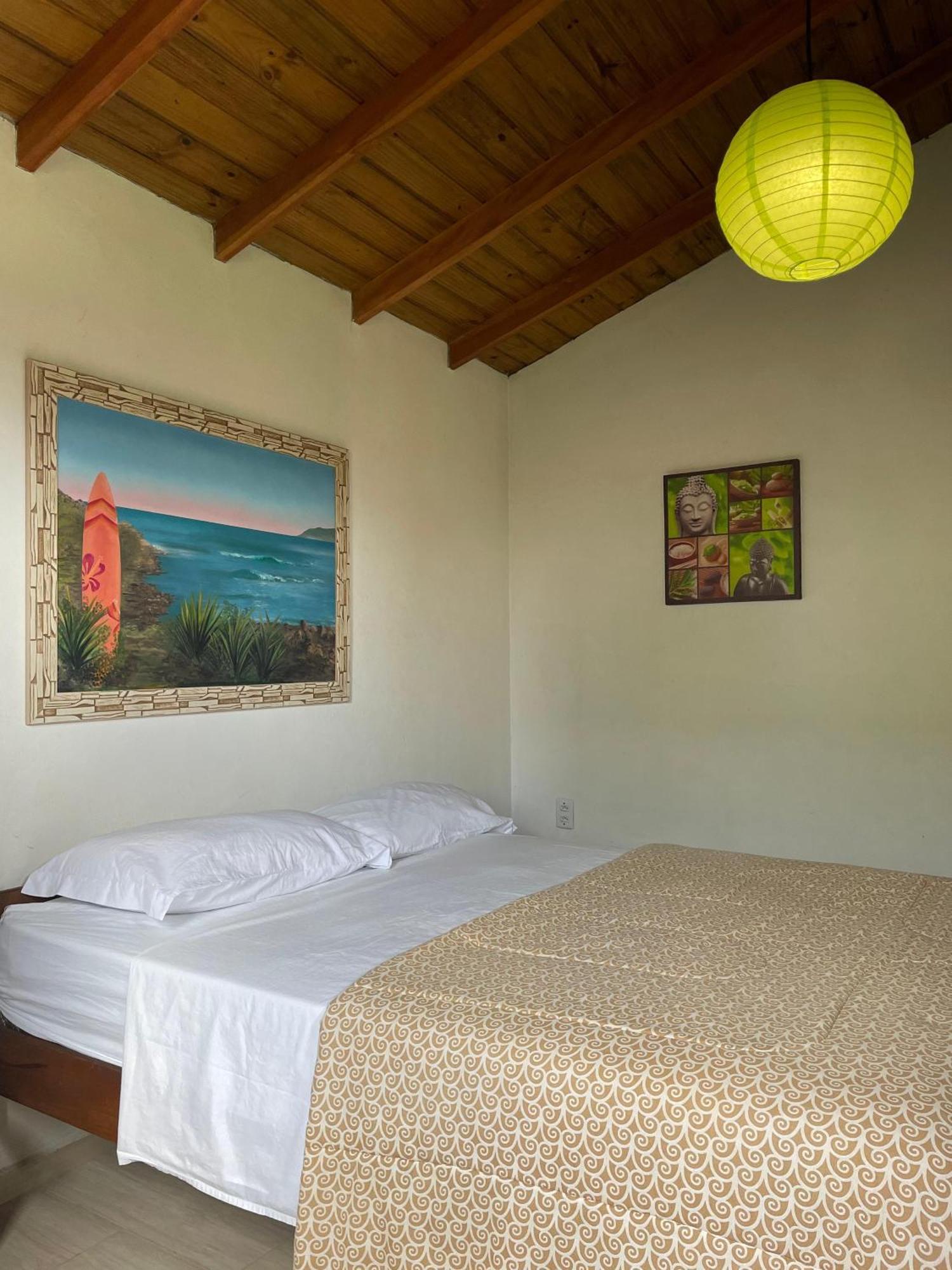 Pousada Vale Verde Bungalows Praia do Rosa Bagian luar foto